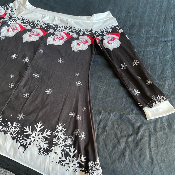 Off the Shoulder Top - Picture 2 of 5